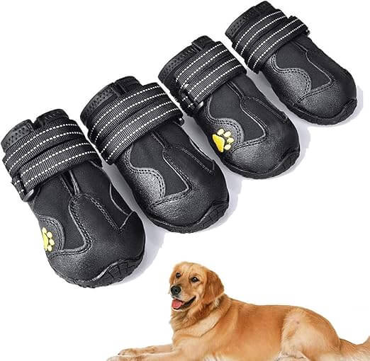 Havenfly hundstövlar 4-pack – vattentäta och halkfria vinterskor med justerbara remmar och reflekterande detaljer för små och medelstora hundar.